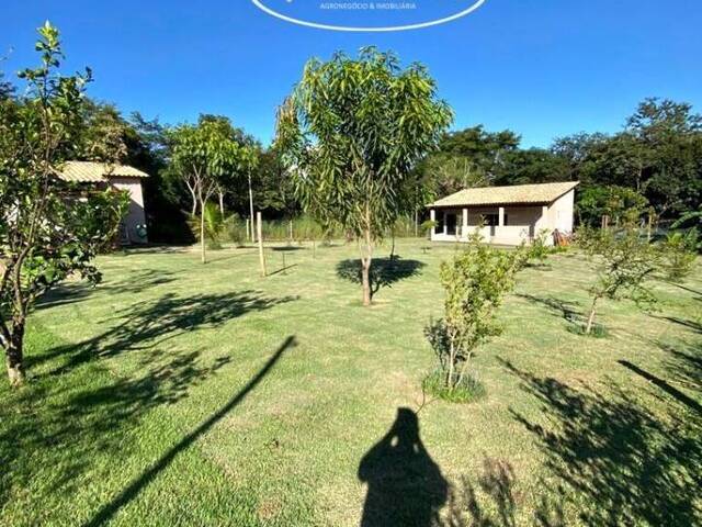 #1618 - Chácara para Venda em Bela Vista de Goiás - GO