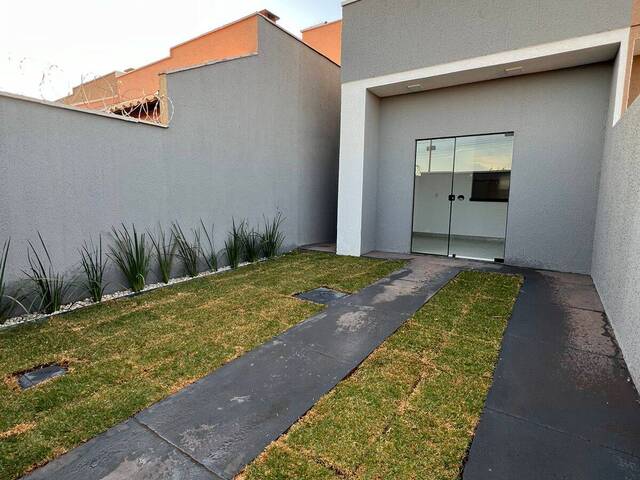 Venda em Residencial Nova Canaã - Trindade