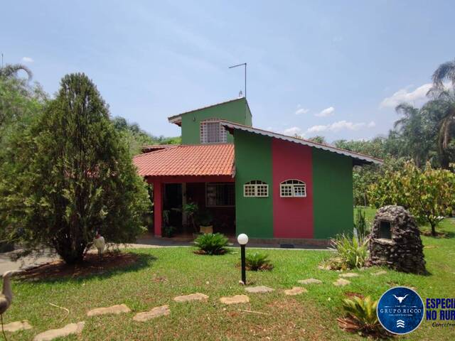 #3181 - Chácara para Venda em Hidrolândia - GO
