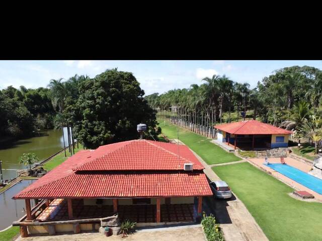 Venda em zona rural - Aragoiânia