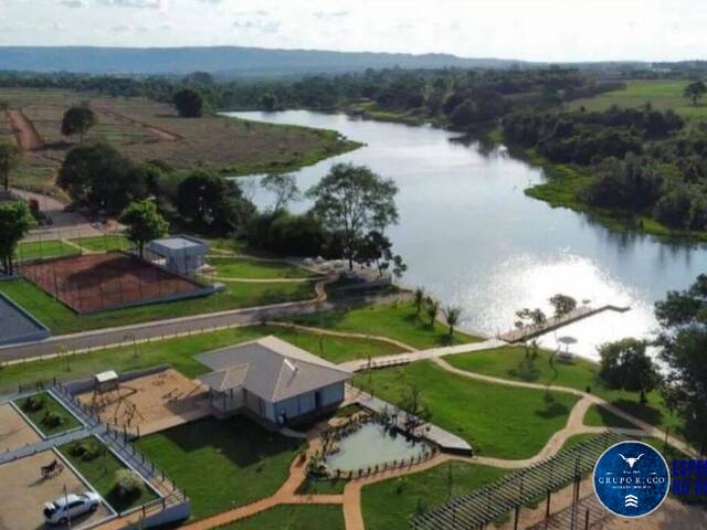 Venda em zona rural - Santa Bárbara de Goiás