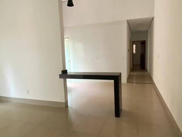 #3434 - Casa para Venda em Goiânia - GO