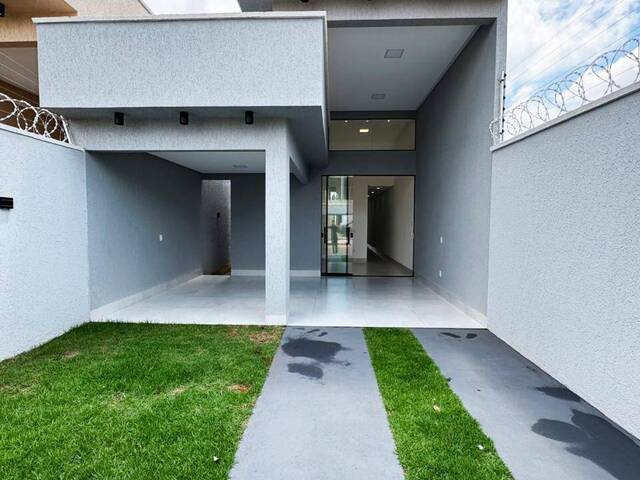 #3449 - Casa para Venda em Goiânia - GO