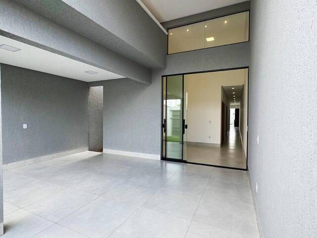 #3449 - Casa para Venda em Goiânia - GO