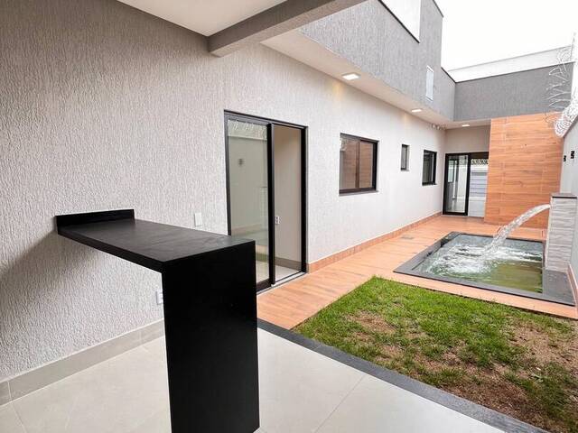 #3470 - Casa para Venda em Goiânia - GO