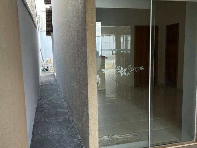 #3542 - Casa para Venda em Goiânia - GO
