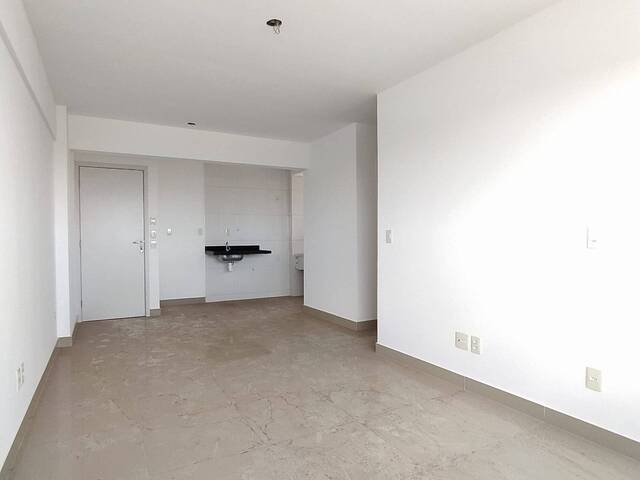 #195 - Apartamento para Venda em Goiânia - GO