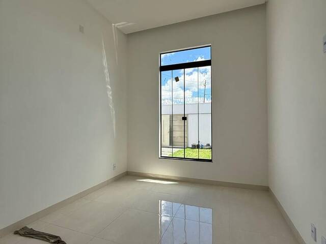 #3601 - Casa para Venda em Goiânia - GO