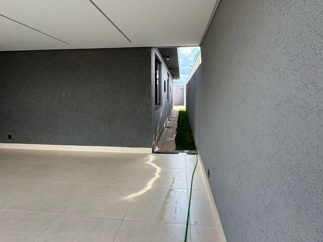 #3639 - Casa para Venda em Goiânia - GO
