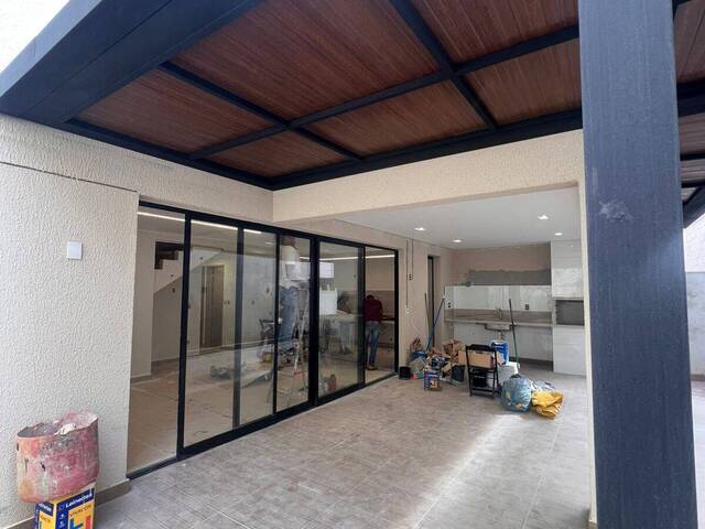 #3656 - Casa em condomínio para Venda em Aparecida de Goiânia - GO