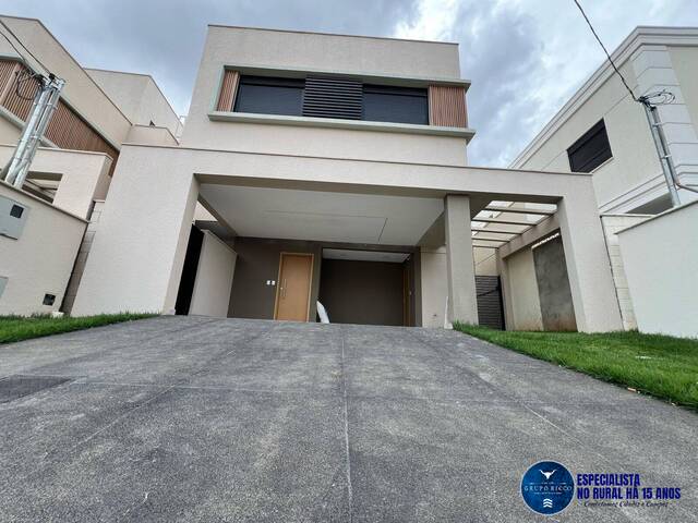 #3656 - Casa em condomínio para Venda em Aparecida de Goiânia - GO