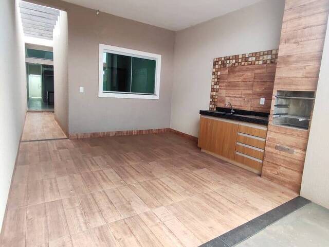 #3438 - Casa para Venda em Goiânia - GO