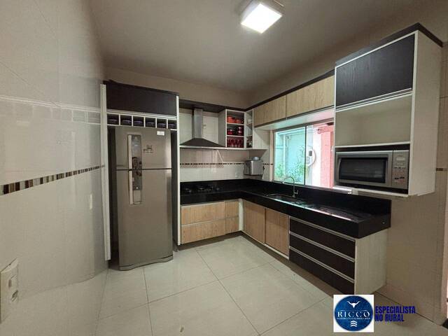 #3708 - Casa para Venda em Aparecida de Goiânia - GO