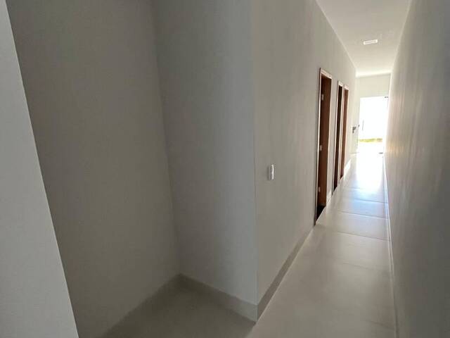 #3724 - Casa para Venda em Aparecida de Goiânia - GO