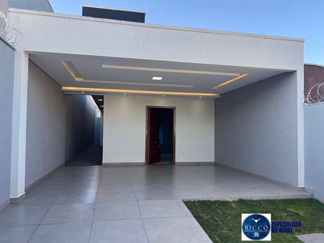#3807 - Casa para Venda em Goiânia - GO