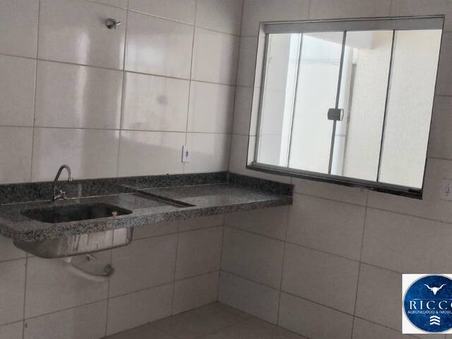 #3810 - Casa para Venda em Aparecida de Goiânia - GO