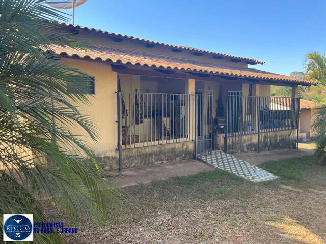 #3857 - Chácara para Venda em Caldazinha - GO