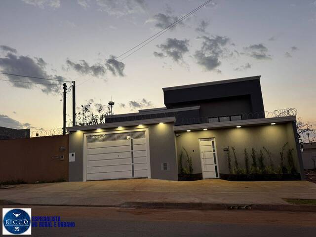 #3860 - Casa para Venda em Goiânia - GO