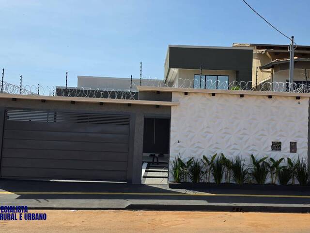#3864 - Casa para Venda em Goiânia - GO