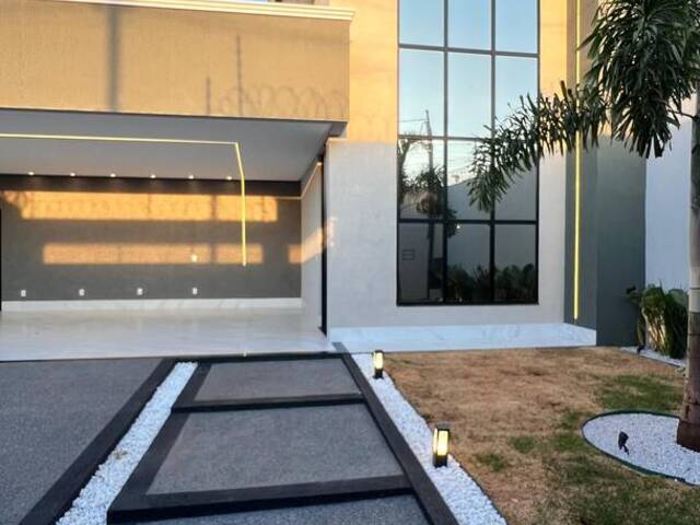 #3886 - Casa para Venda em Goiânia - GO