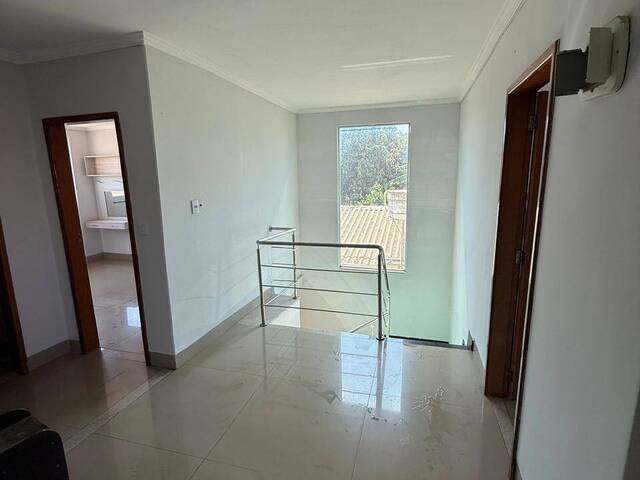 #3889 - Casa para Venda em Goiânia - GO