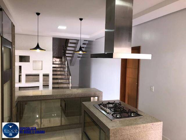 #3891 - Casa em condomínio para Venda em Goiânia - GO