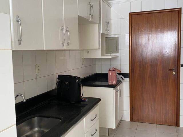 #3896 - Apartamento para Venda em Goiânia - GO