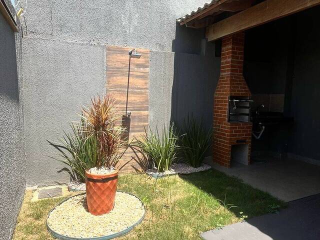 #3911 - Casa para Venda em Senador Canedo - GO