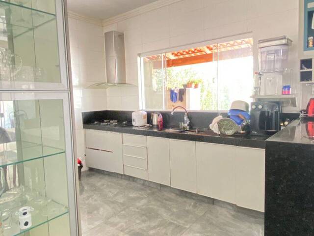 Casa para Venda em Goiânia - 5