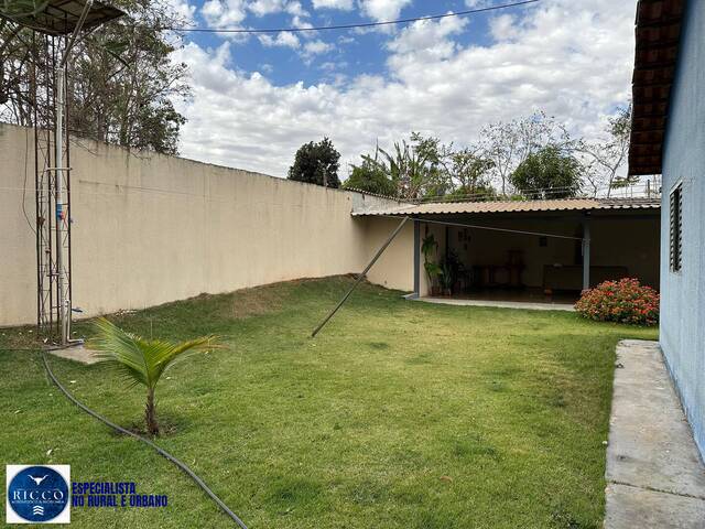 #4010 - Chácara para Venda em Bonfinópolis - GO