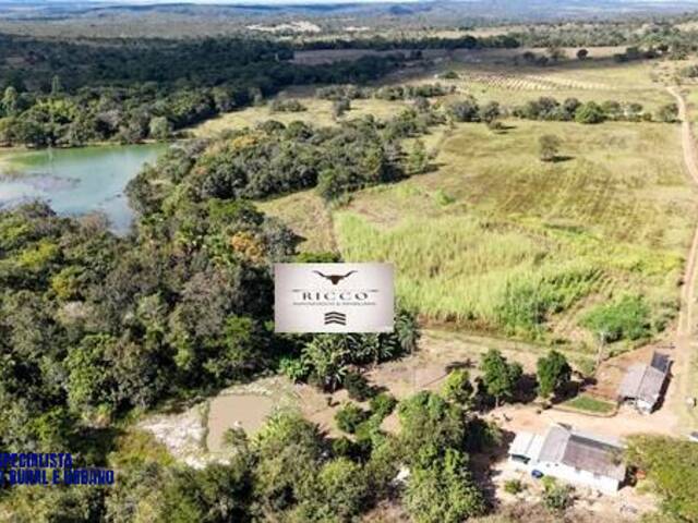 #4012 - Chácara para Venda em Vila Propício - GO