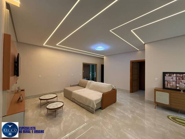 #4024 - Chácara para Venda em Hidrolândia - GO