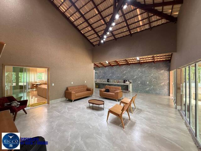 Venda em zona rural - Hidrolândia