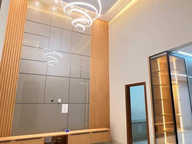 #4025 - Casa para Venda em Goiânia - GO