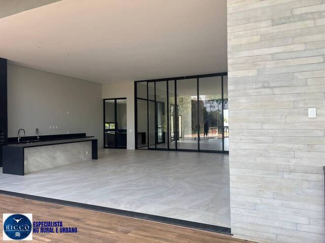 Casa em condomínio para Venda em Goiânia - 4
