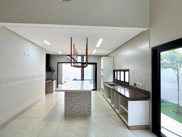 Casa para Venda em Goiânia - 5