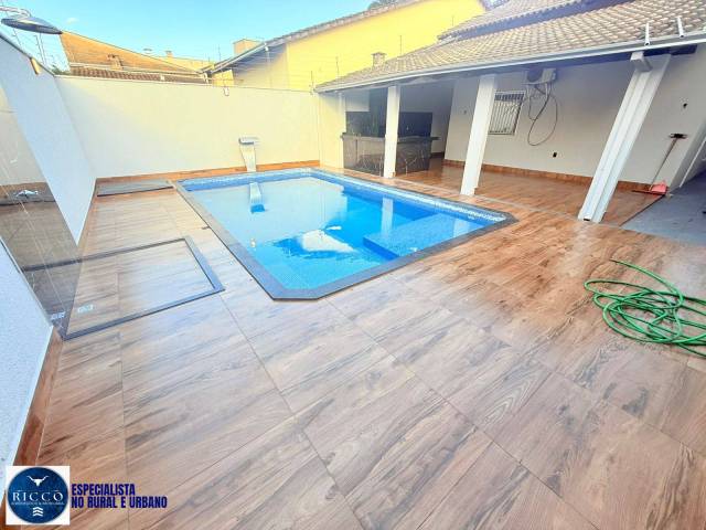 #4095 - Casa para Venda em Goiânia - GO