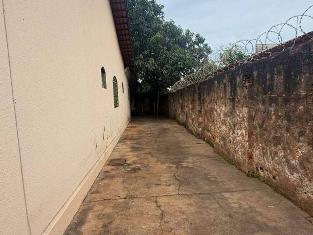 #4117 - Casa para Venda em Goiânia - GO