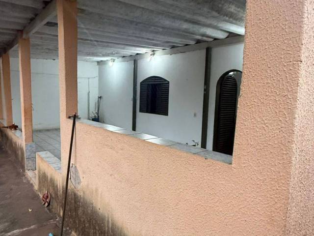 #4117 - Casa para Venda em Goiânia - GO