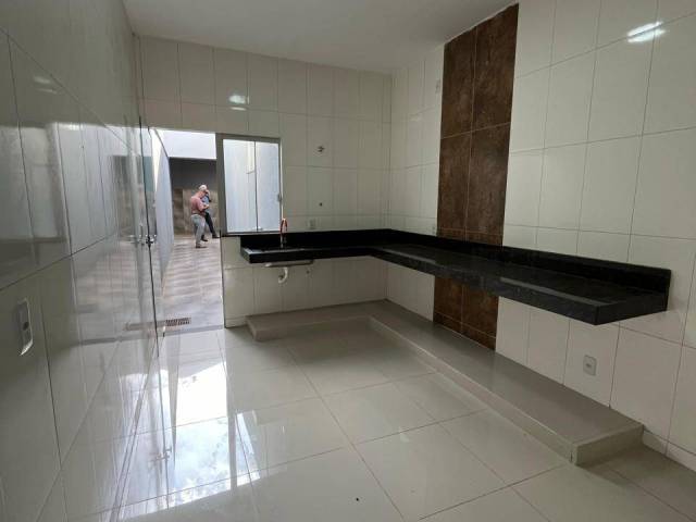 Casa para Venda em Goiânia - 4