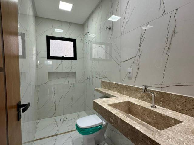 Casa para Venda em Goiânia - 5