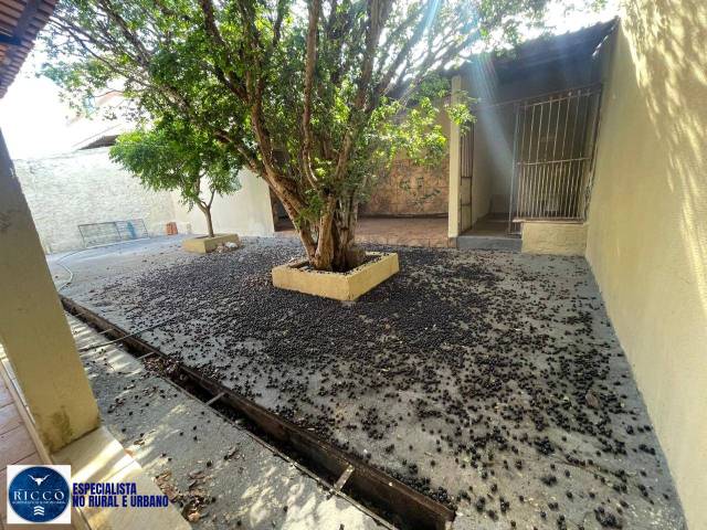 #4129 - Casa para Venda em Goiânia - GO