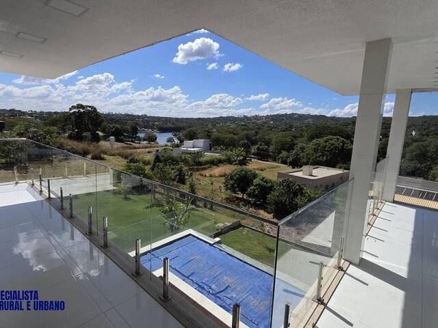 #4174 - Casa em condomínio para Venda em Hidrolândia - GO