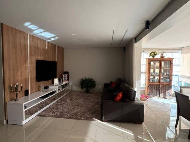 Apartamento para Venda em Goiânia - 4