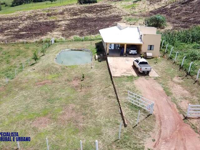 Venda em zona rural - Taquaral de Goiás