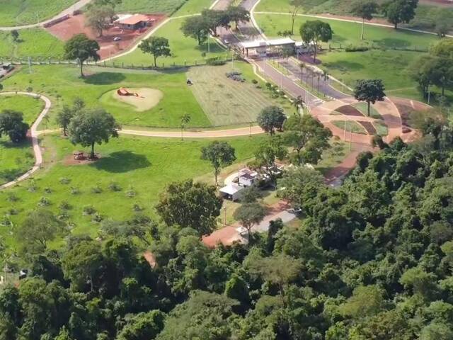 #4227 - Terreno em condomínio para Venda em Santo Antônio de Goiás - GO