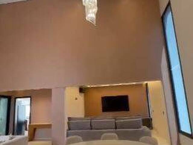 #4230 - Casa em condomínio para Venda em Goiânia - GO