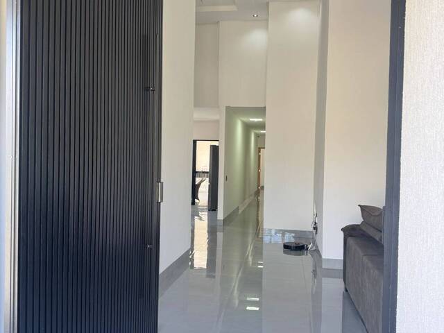 Casa para Venda em Senador Canedo - 4