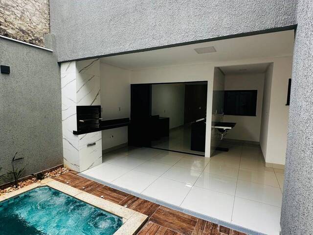 Casa para Venda em Goiânia - 4