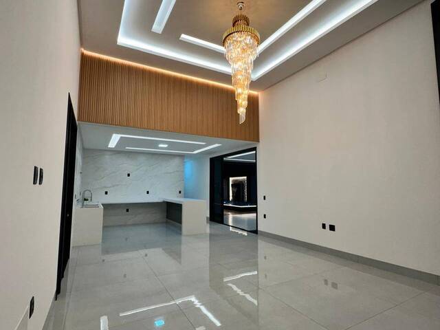 Casa para Venda em Goiânia - 4